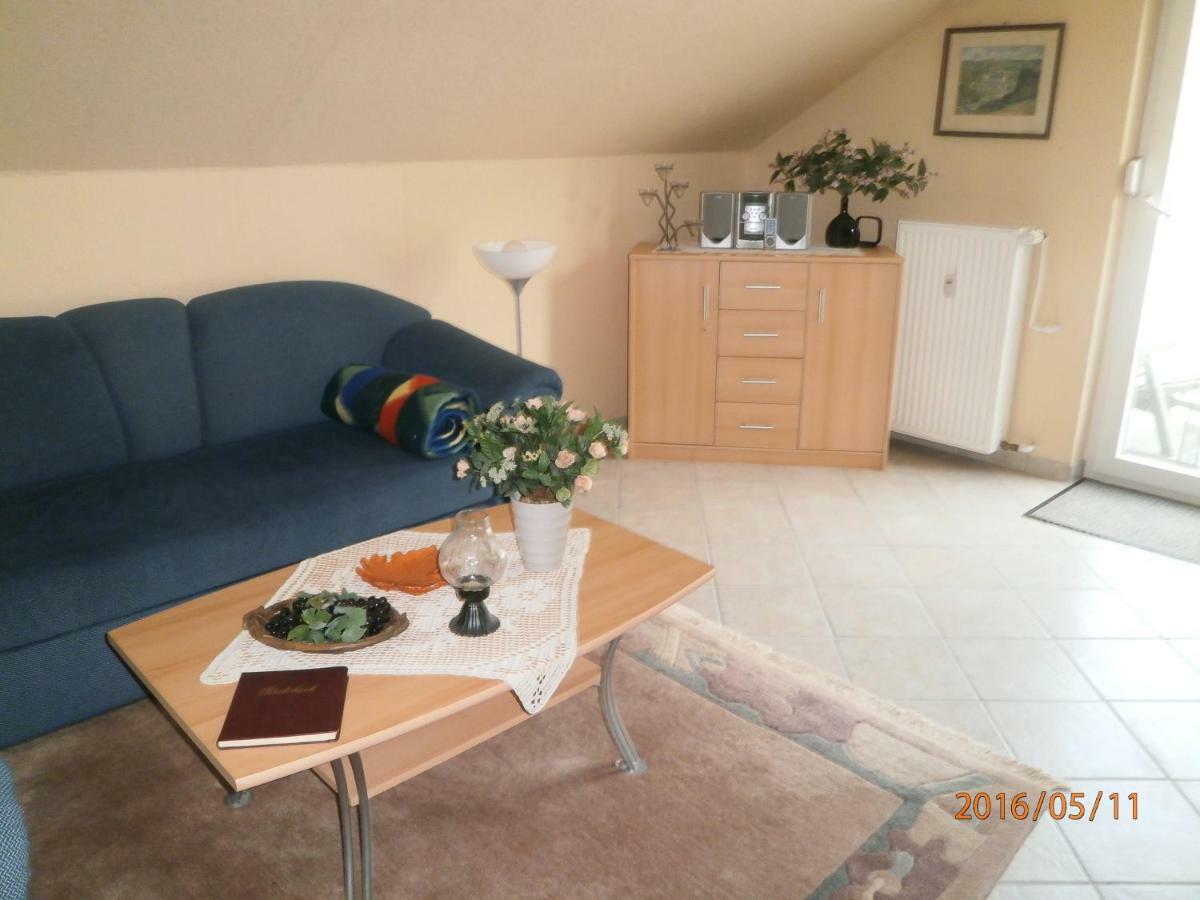 Fewo Moselblick Apartamento Ernst Exterior foto